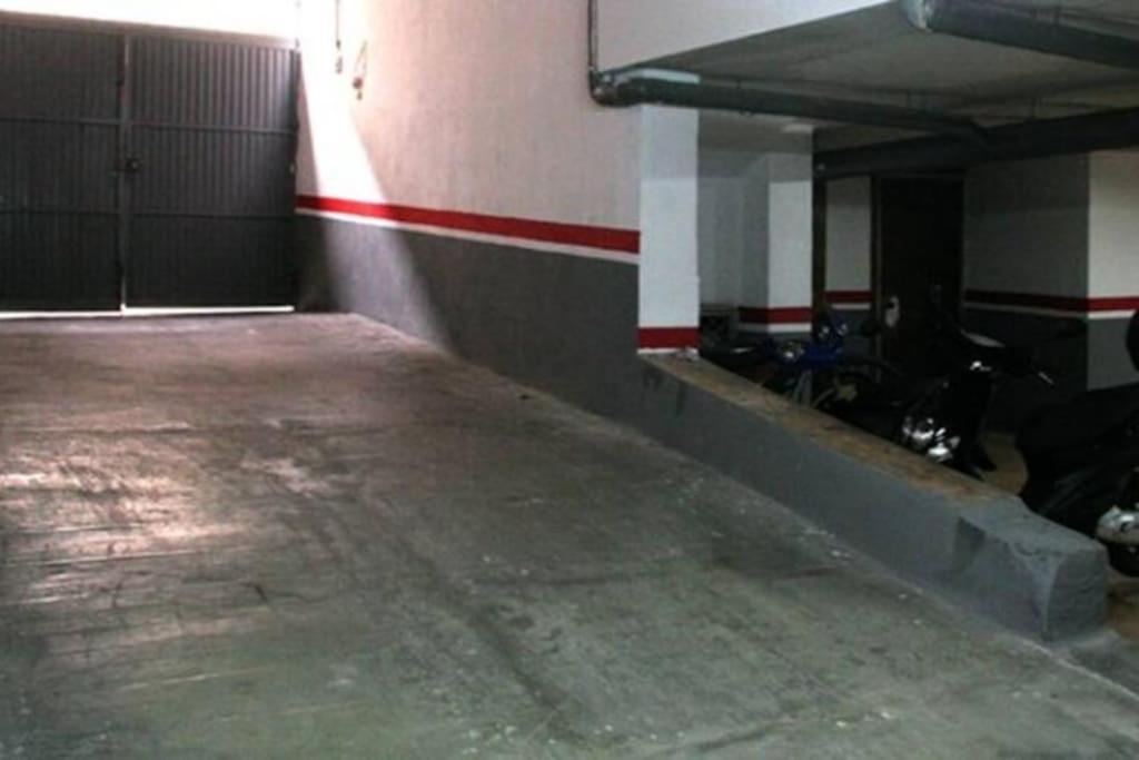 Bonito Ap Centrico Patio Wifi Parking Gratis. Lägenhet Granada Exteriör bild