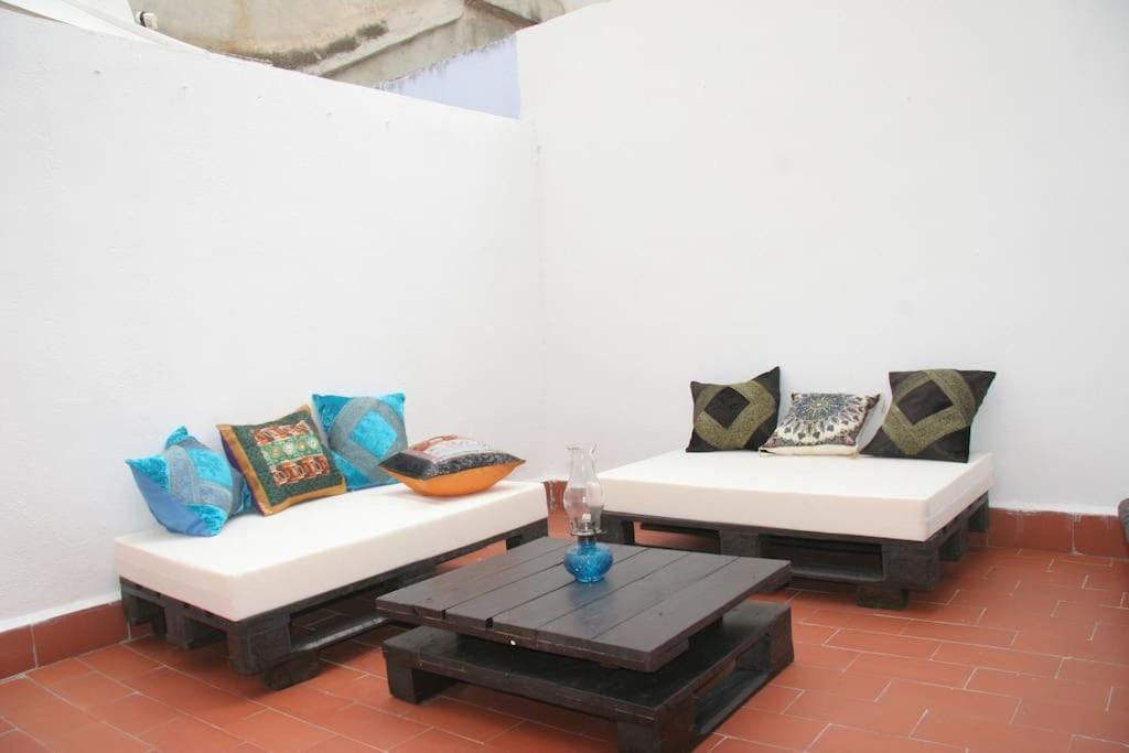 Bonito Ap Centrico Patio Wifi Parking Gratis. Lägenhet Granada Exteriör bild